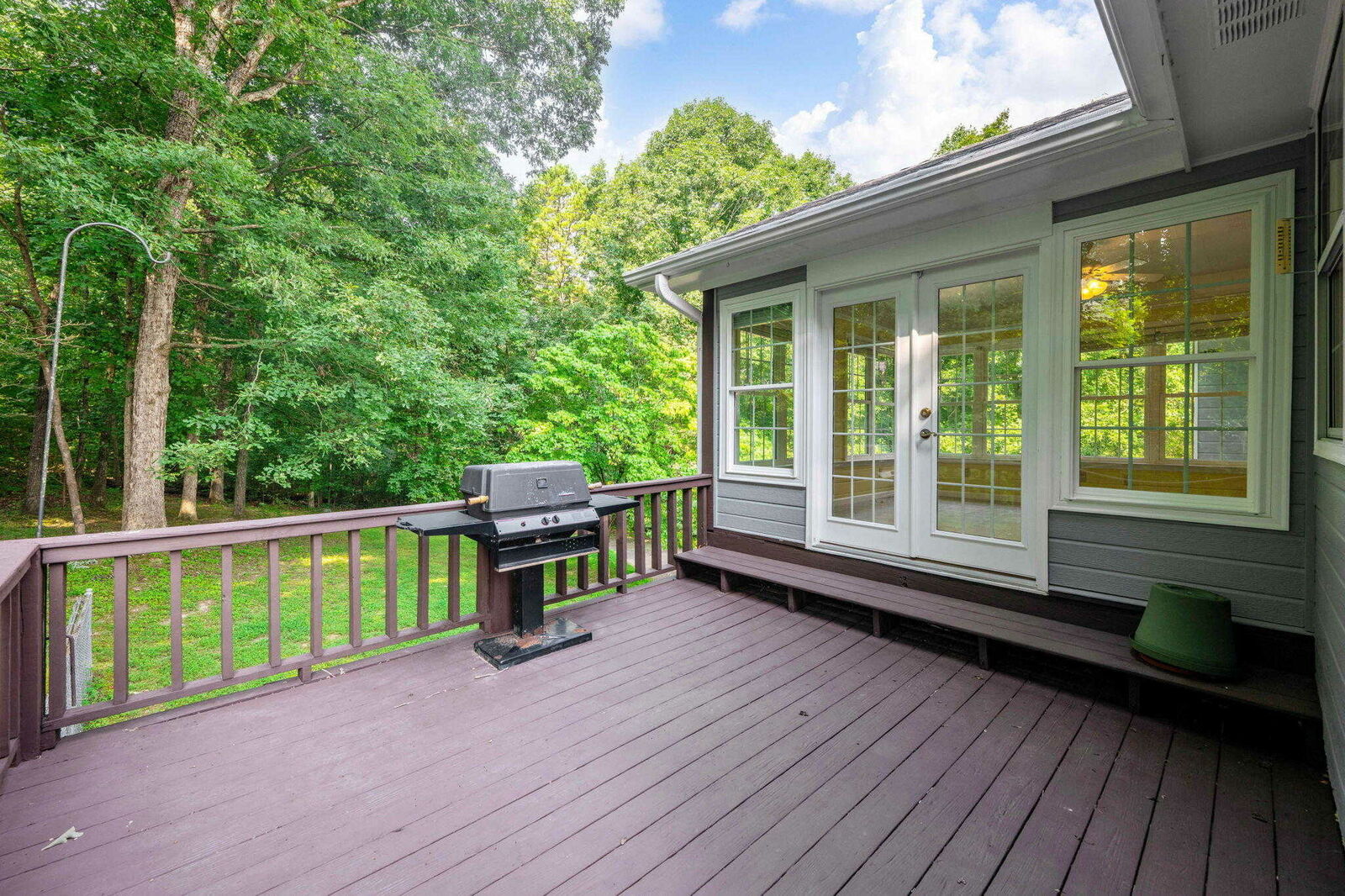 555 Blue Bird Lane - Photo 5