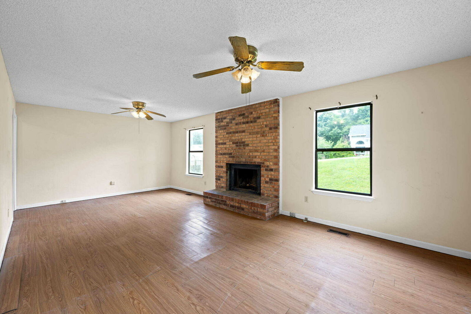 5642 Tucker Road - Photo 9