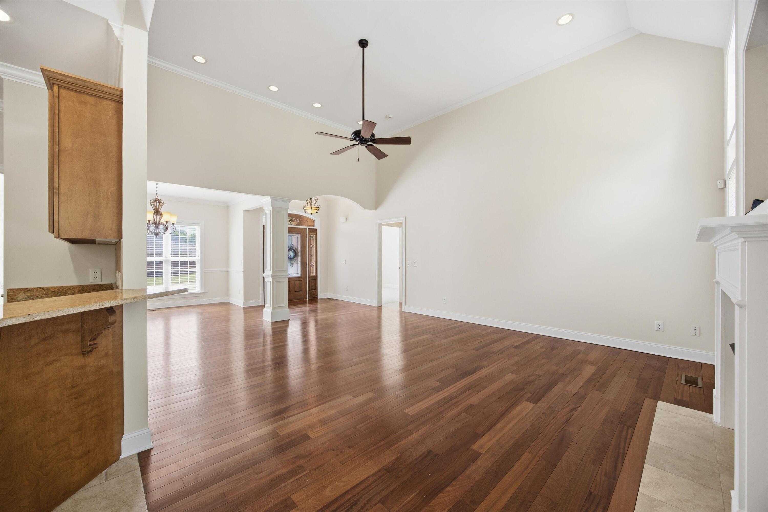 8561 Keystone Circle - Photo 7
