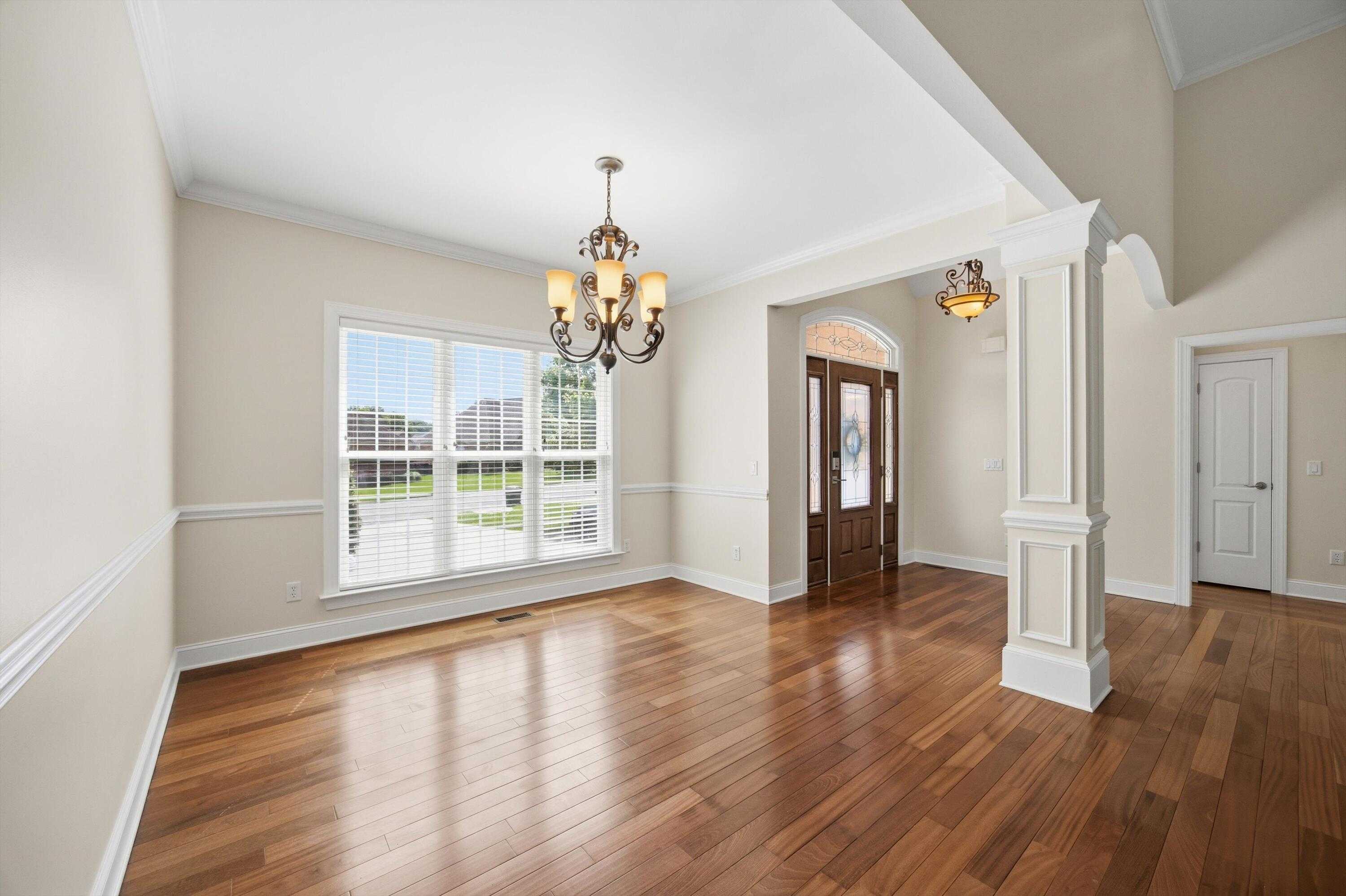 8561 Keystone Circle - Photo 8